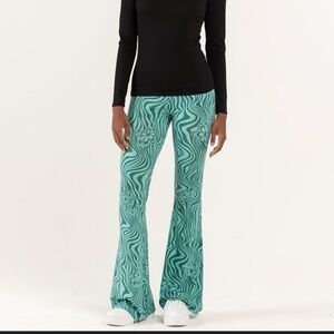Full Tilt Stylish Green Patterned Women's Pants